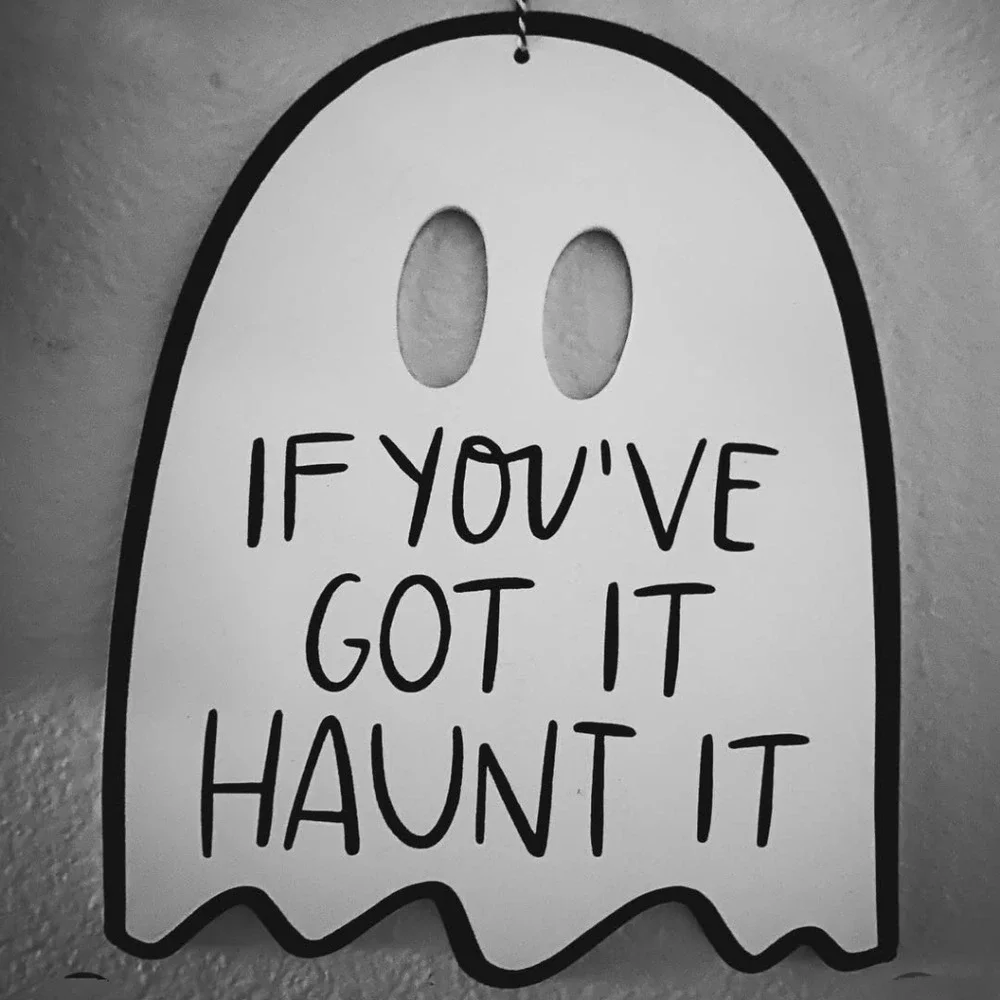 If You've Got It Haunt It‎ White Wooden Ghost Halloween Wall Decor